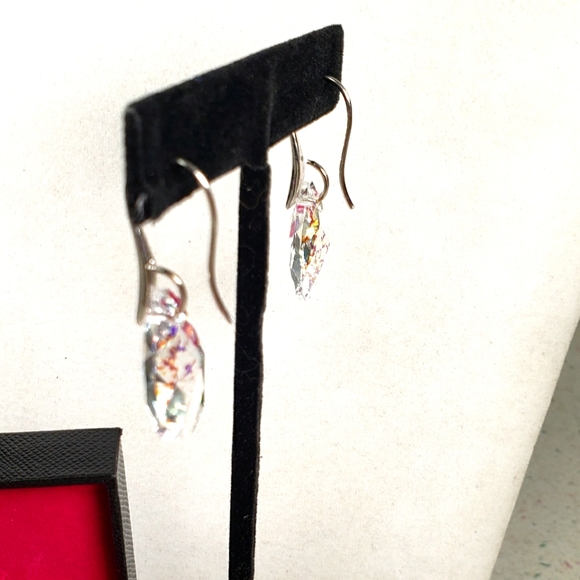 Osiana Swarovski Crystal Teardrop White Patina Dangle Earrings - Picture 12 of 14